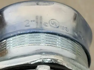 NEW THOMAS & BETTS CI5720-W