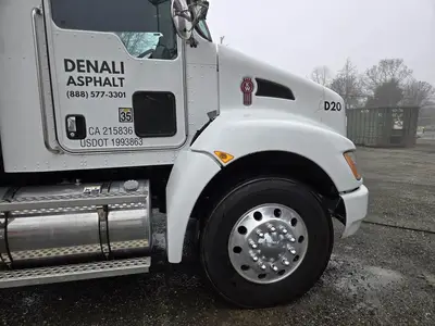 USED 2020 KENWORTH T270