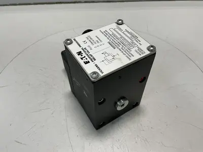 USED EATON-VICKERS EHST-3-FVF-40