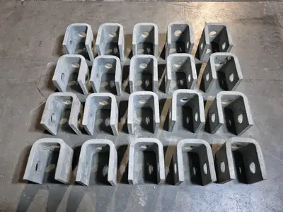1-3/4" U-Bracket (Box of 20)