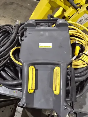 USED 2008 FANUC ArcMate 120iC + R-30iA