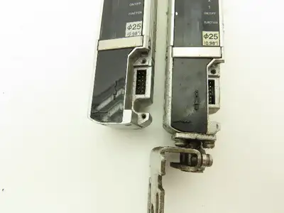 Keyence SL-C36H-R | SL-C36H-T Light Curtain Transmitter Receiver Set 700mm 24VDC