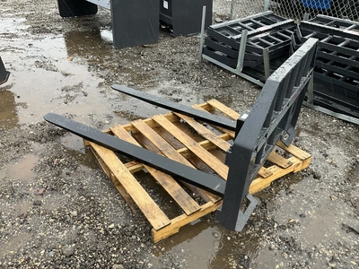 Used JCT FORK SKID STEER ATTACHMENT Pallet Forks Michigan US | Miedema Asset Management Group #1314102