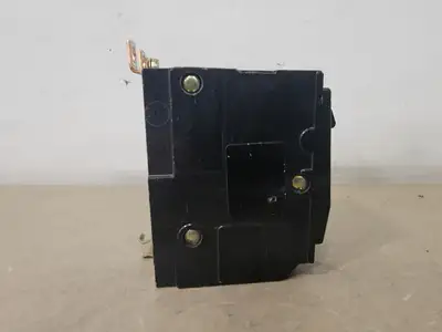 USED SQUARE D QO230