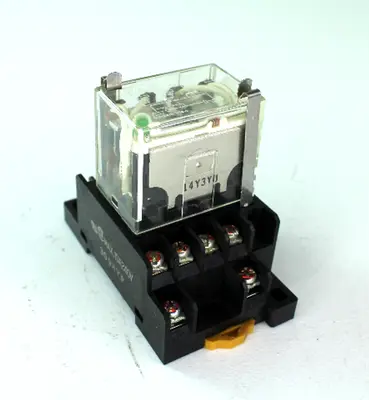 USED OMRON LY4N-D2