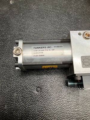 USED TUNKERS V 40 LWA00 T12