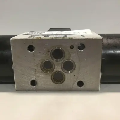 USED TOKIMEC DG4V-3-6C-M-P7-H-7-52