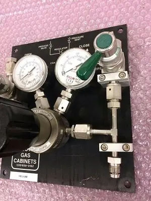 SCOTT 5B1-17CV-VCR GAR REGULATOR