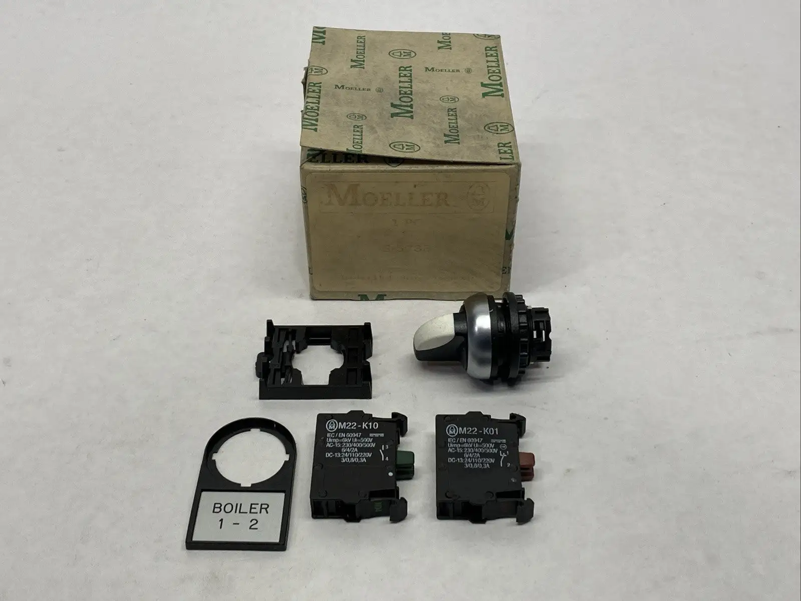 New | in-Stock Moeller S-5733 Relays & Switches Michigan US | Maverick Industrial Sales #1489910