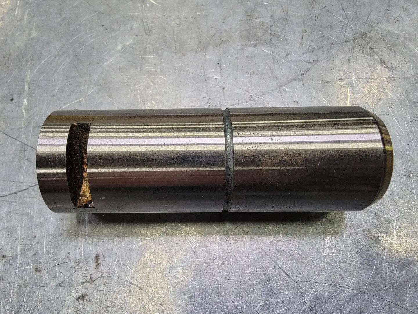 USED CATERPILLAR 0668689