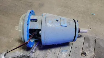 GOULDS PUMP POWER END
