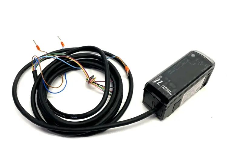 Used KEYENCE Multi-Function Laser Sensor Amplifier Unit DIN-Rail Mount Type Sensors Michigan US | Maverick Industrial Sales #1398270