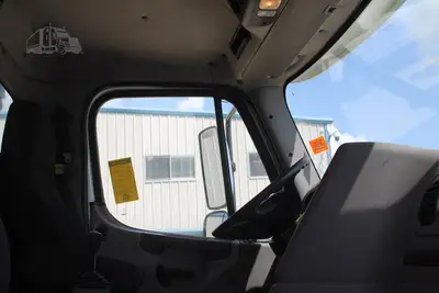 Used 2017 FREIGHTLINER 114SD Rolloff Trucks Texas US | Roll Off Truck World #1491741