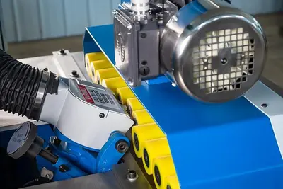 NEW CIRCLE T LM116