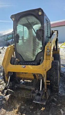 2022 CAT 232D3 skid loader | Iron Listing (18)