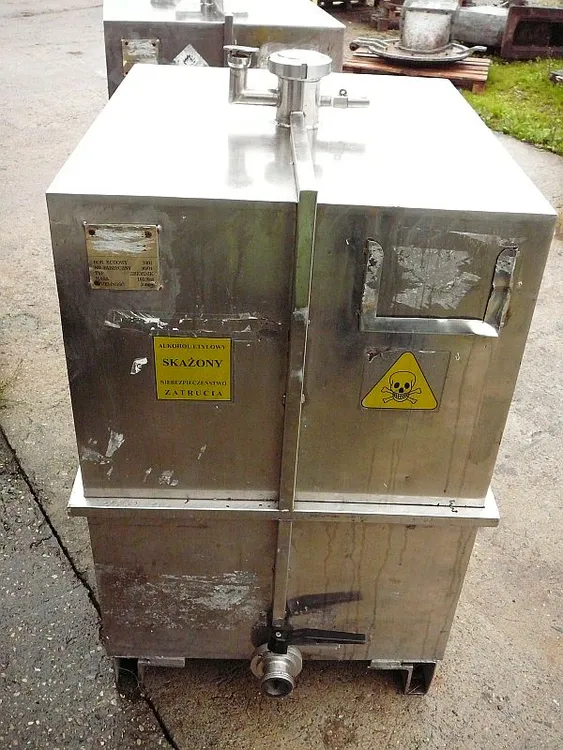 Used _UNKNOWN_ 500 LITRE Stainless Steel Tanks PL | Perry Equipment #121507