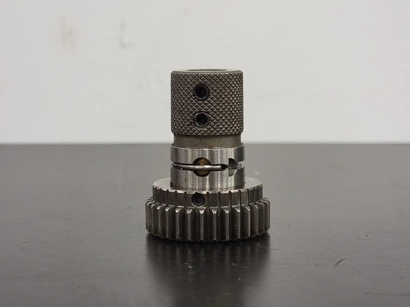 32 Teeth Pinion Gear w/ Hub (box of 4)