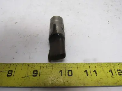 Dayton LP075 225 .625 .312 Oblong Hole Punch Die Tooling Ball Lock Lot Of 3