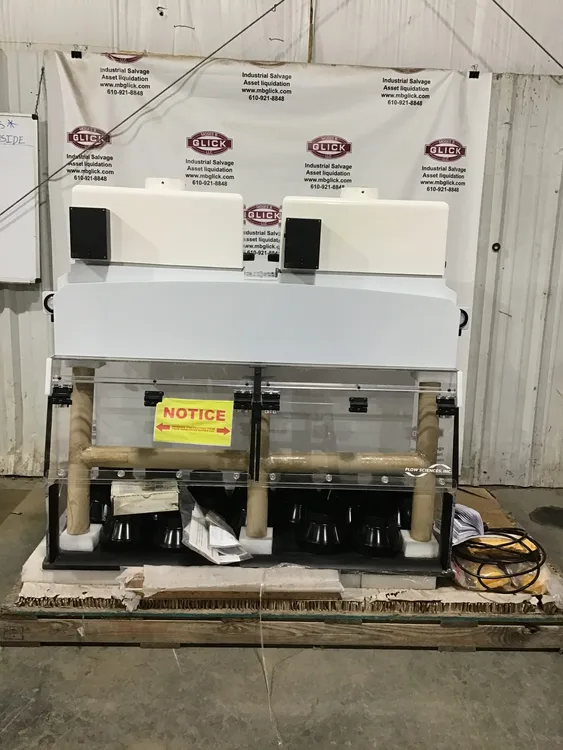 Used FLOW SCIENCES _UNKNOWN_ Safety Enclosures Pennsylvania US | Moses B Glick #1008656