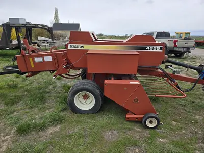 USED 2003 HESSTON 4655