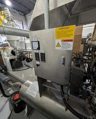 USED BFE PP MELTBLOWN FABRIC MAKING LINE