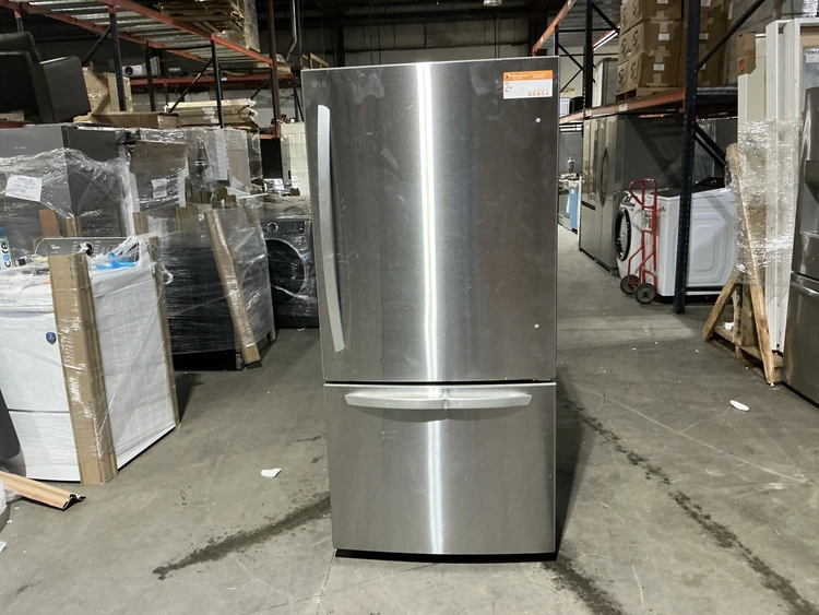 Used LG LRDCS2603S Refrigerators Michigan US | Miedema Asset Management Group #1321964