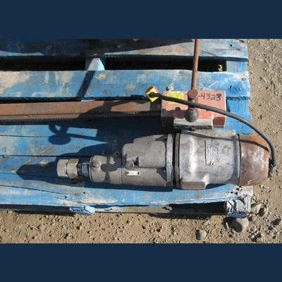 USED BLACK & DECKER 748 - TYPE B (FORMALLY KNOWN AS DEWALT DW194 - CURRENTLY CORE BOSS CB748)