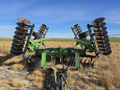 USED JOHN DEERE 650