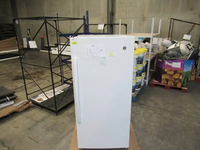 GE FUF14DLREWW 14.1Cu Ft. Stand Up Freezer NOT WORKING - SOLD AS-IS