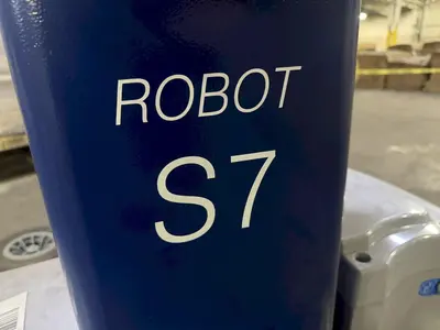 2023 ROBOPAC ROBOT MODEL #S7 PVS PORTABLE SHRINK WRAPPER MACHINE: YOBRO #25236