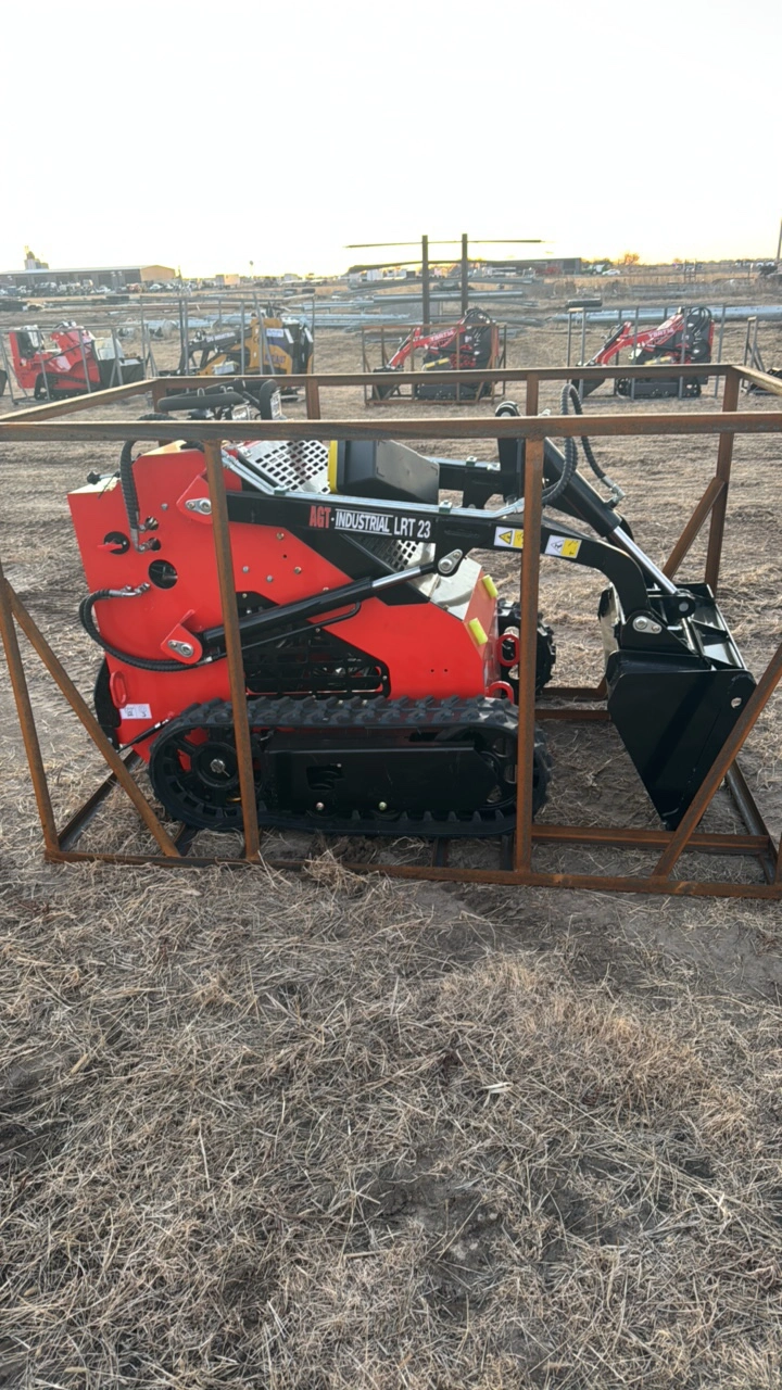 Skid steer Loader	AGT	2026	Unused	LRT23	EPA	RATO, 23 HP,Gasoline  Engine with EPA,, Bkt,