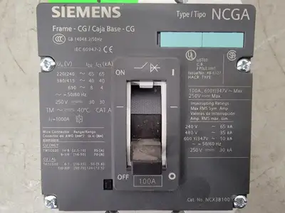 USED SIEMENS 3VL1110-1KM30-0AA0