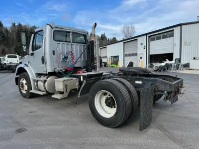 Used 2010 FREIGHTLINER M2112 Cab Chassis trucks Washington US | Puget Sound Truck Sales #1546541