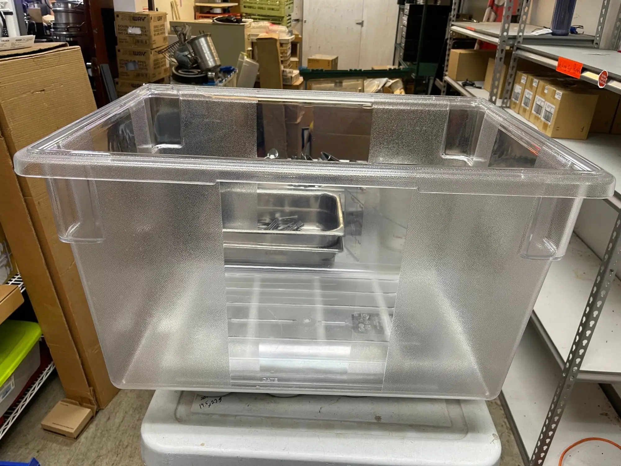 New | in-Stock Rubbermaid New Rubbermaid Commercial 21-1/2 gallon Clear PolyCarbonate Food/Tote Box Restaurant Storage Containers Illinois US | Falcon Restaurant Supply #1376175