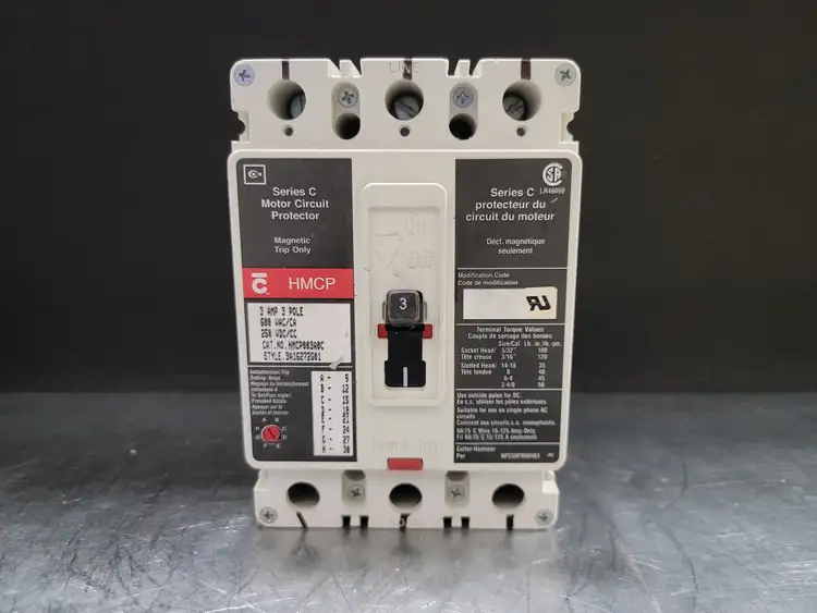 Used CUTLER-HAMMER HMCP003A0C Switchgears British Columbia CA | Lenmark #243965