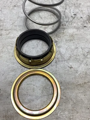 John Crane FSD-3020 1A BB Mechanical Seal; 4″ Compression; M49683 -NIB