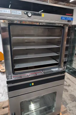 USED MEMMERT VO500