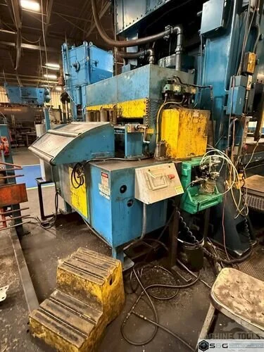Used 2001 DALLAS DRF-842-LH Servo Feeders Michigan US | S & G Press and Machinery Sales #913840