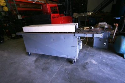 USED ENGEL 1240 12 STATION LOCKFORMER