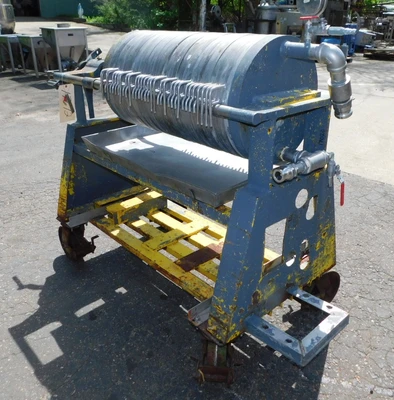 USED STAR TANK AND FILTER 30SS4-818  TIC