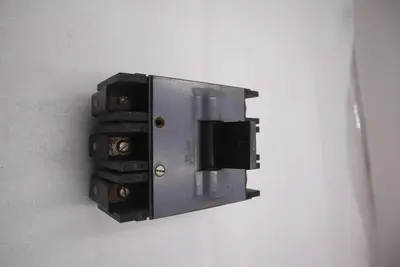 Square D MH-370 70 Amp 3 Pole Plug in Circuit Breaker STOCK B-617