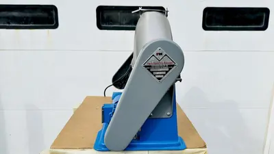 USED PATTERSON-KELLEY 8 QUART TABLEP-TOP LAB V-BLENDER