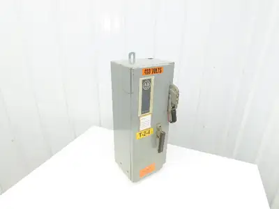 Allen-Bradley 512-BJB-6XP-24R Combination Starter Fusible 600V 3PH 10HP