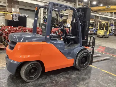Used 2019 TOYOTA 8FD45U Misc Forklifts Illinois US | Forklift Exchange #1273471