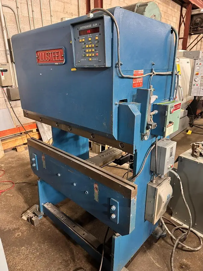 USED ALLSTEEL 20-4