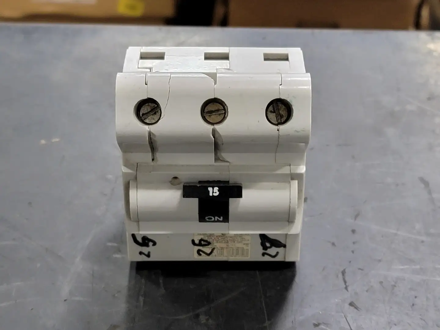 Used FEDERAL PIONEER NA315 Switchgears British Columbia CA | Lenmark #294470