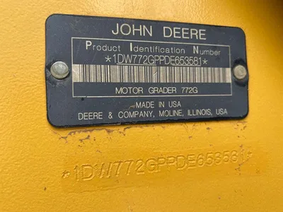 2013 John Deere 772GP