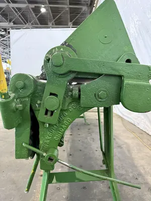 14 GAUGE X 8' CHICAGO DRIES & KRUMP MODEL 814 APRON HAND BRAKE. STOCK # 0238125