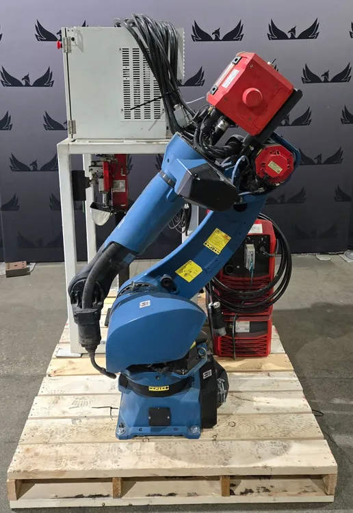 Used 2020 FANUC ArcMate 120iD + R-30iB PLUS + TPS 400i Robots Michigan US | iGAM Industrial Marketplace #1176490