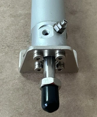 NEW SMC CDG1LA20-200